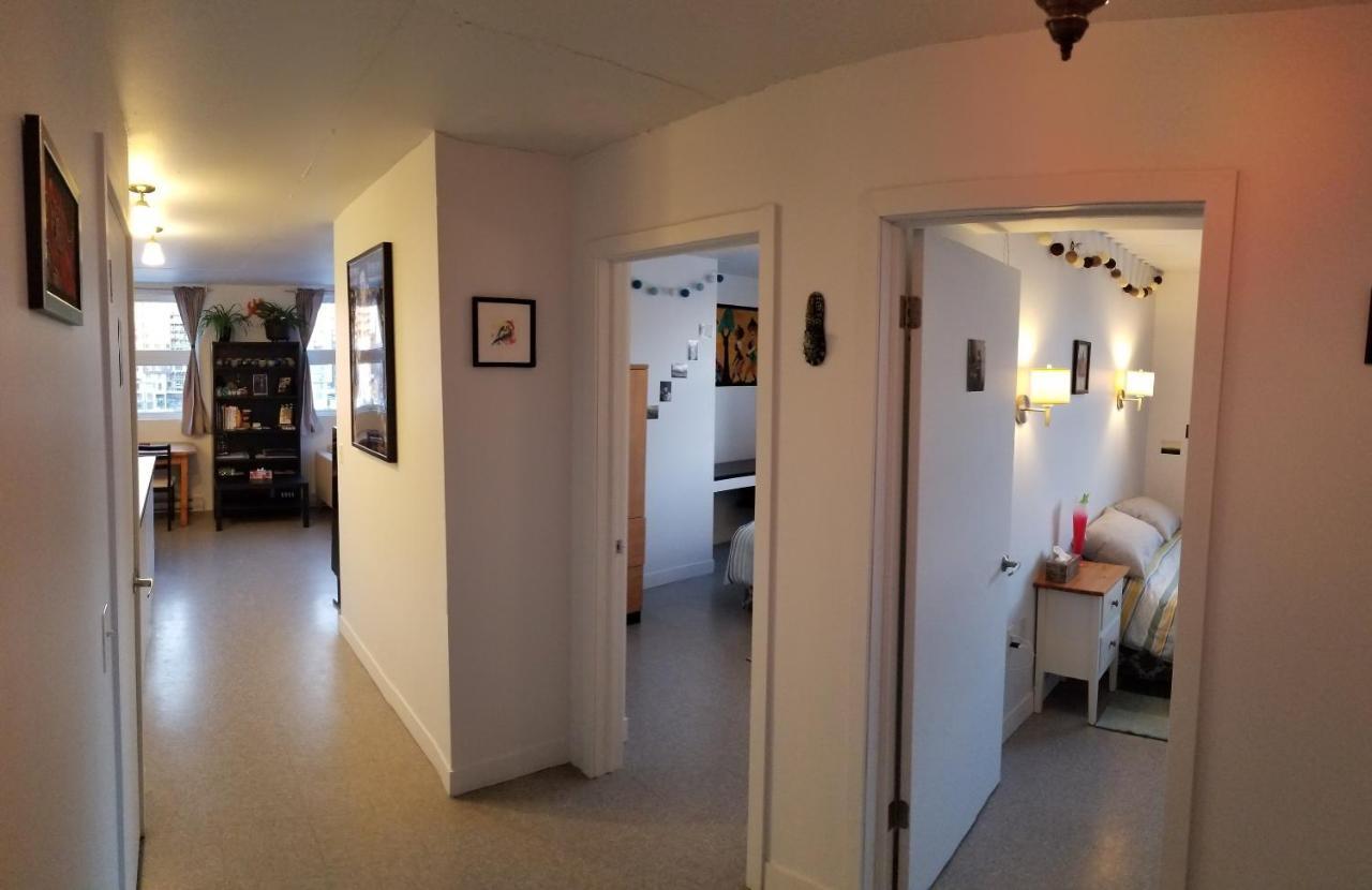 Very Nice, Clean And Quiet Double Next To Downtown Montreal